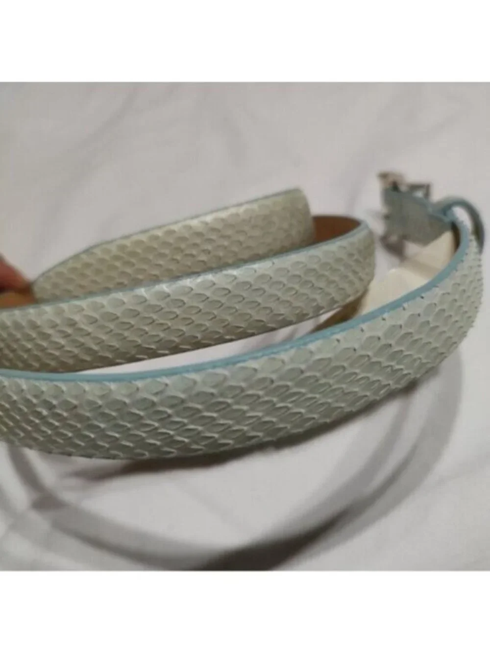 DKNY Light Blue Snakeskin Leather Skinny Belt L